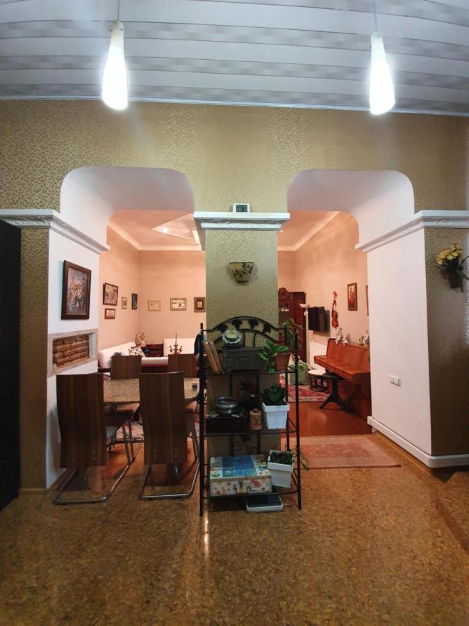 Guest House Tm ティビリシ エクステリア 写真
